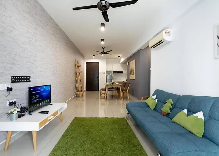 Dream - Summer @Majestic Condo